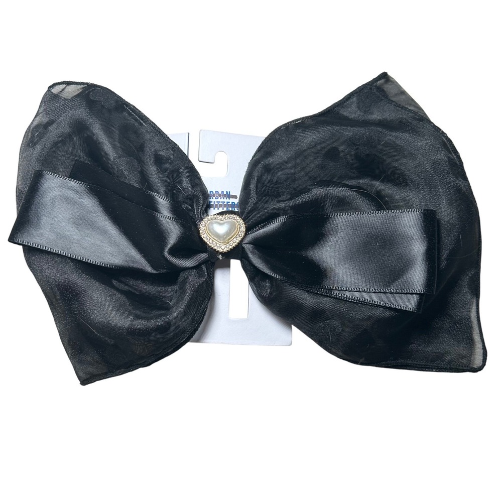 Urban Outfitters Black Bow Hair‎ Clip Rhinestone Heart Pearl Women's Accessory